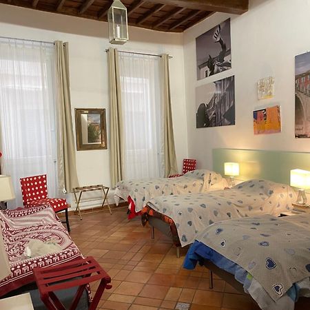 Piazza Farnese Apartment Рим Екстериор снимка