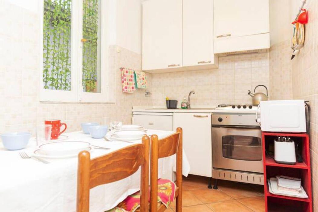 Piazza Farnese Apartment Рим Екстериор снимка