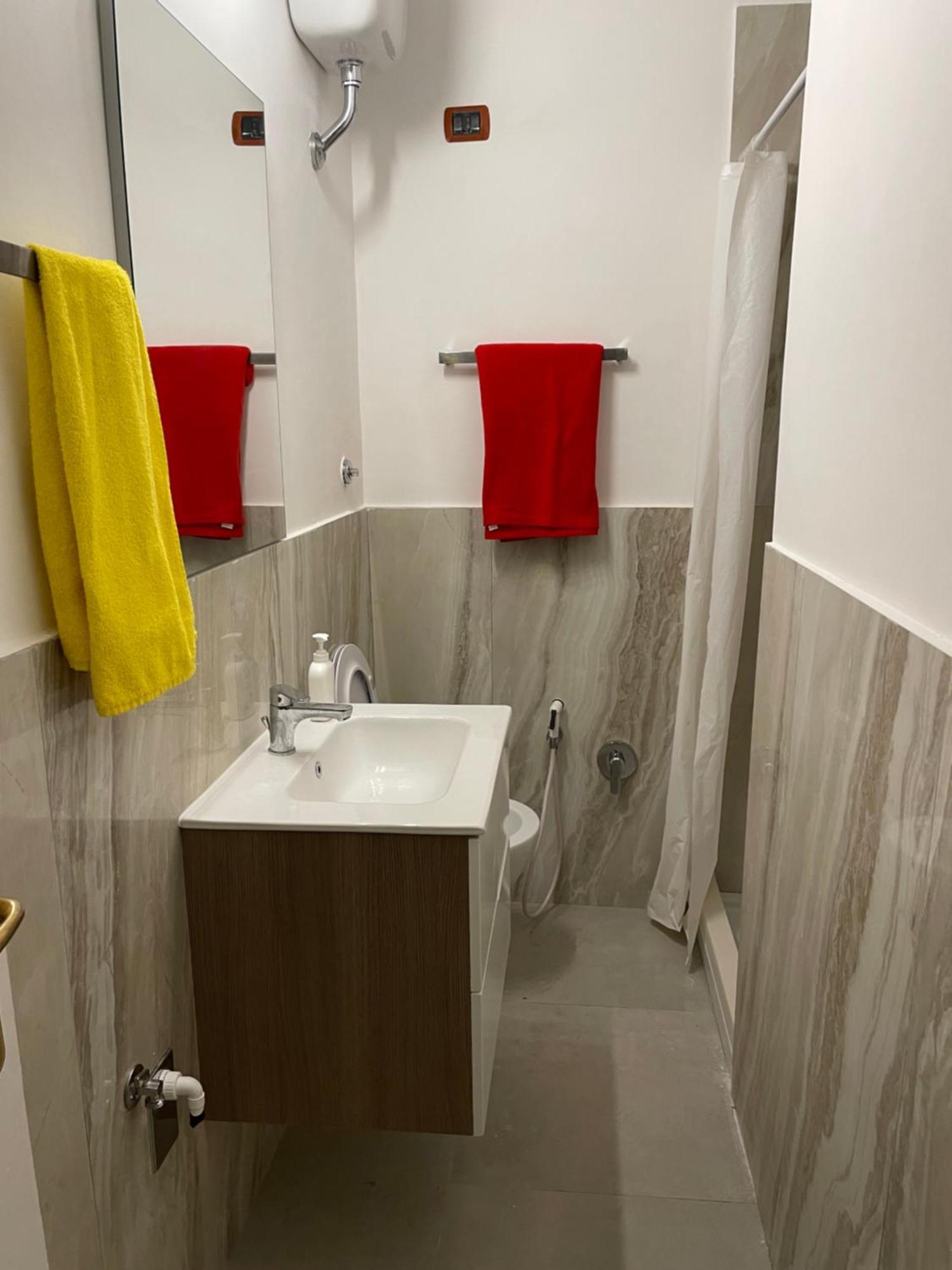 Piazza Farnese Apartment Рим Екстериор снимка