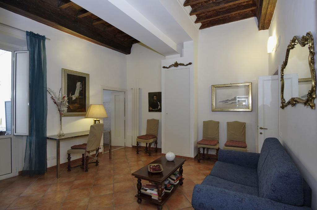 Piazza Farnese Apartment Рим Екстериор снимка