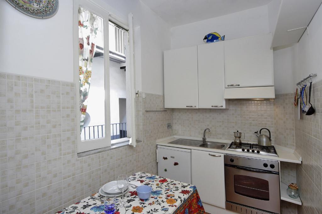 Piazza Farnese Apartment Рим Екстериор снимка
