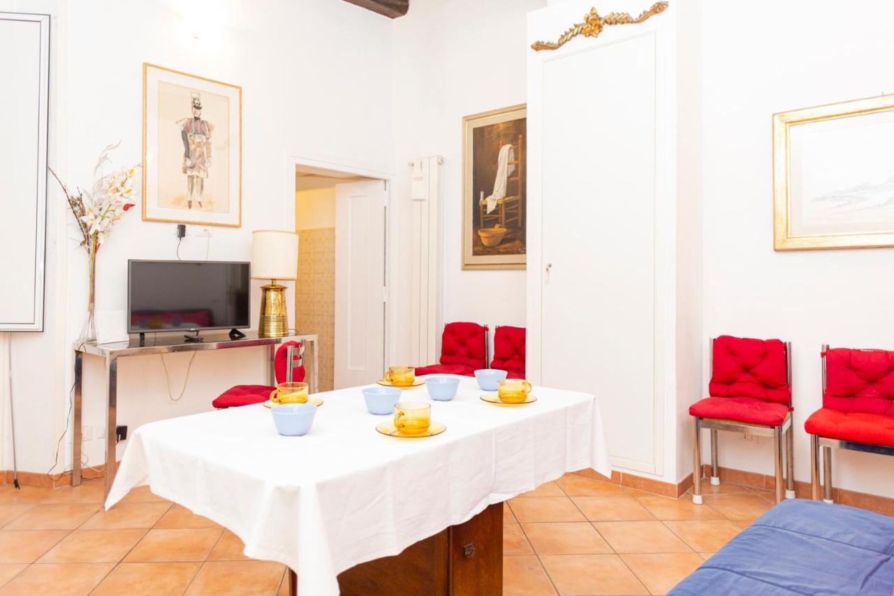 Piazza Farnese Apartment Рим Екстериор снимка