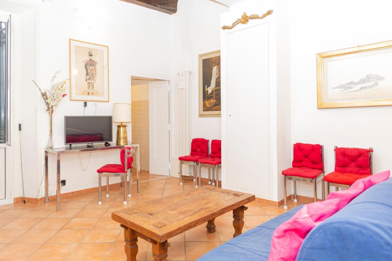 Piazza Farnese Apartment Рим Екстериор снимка